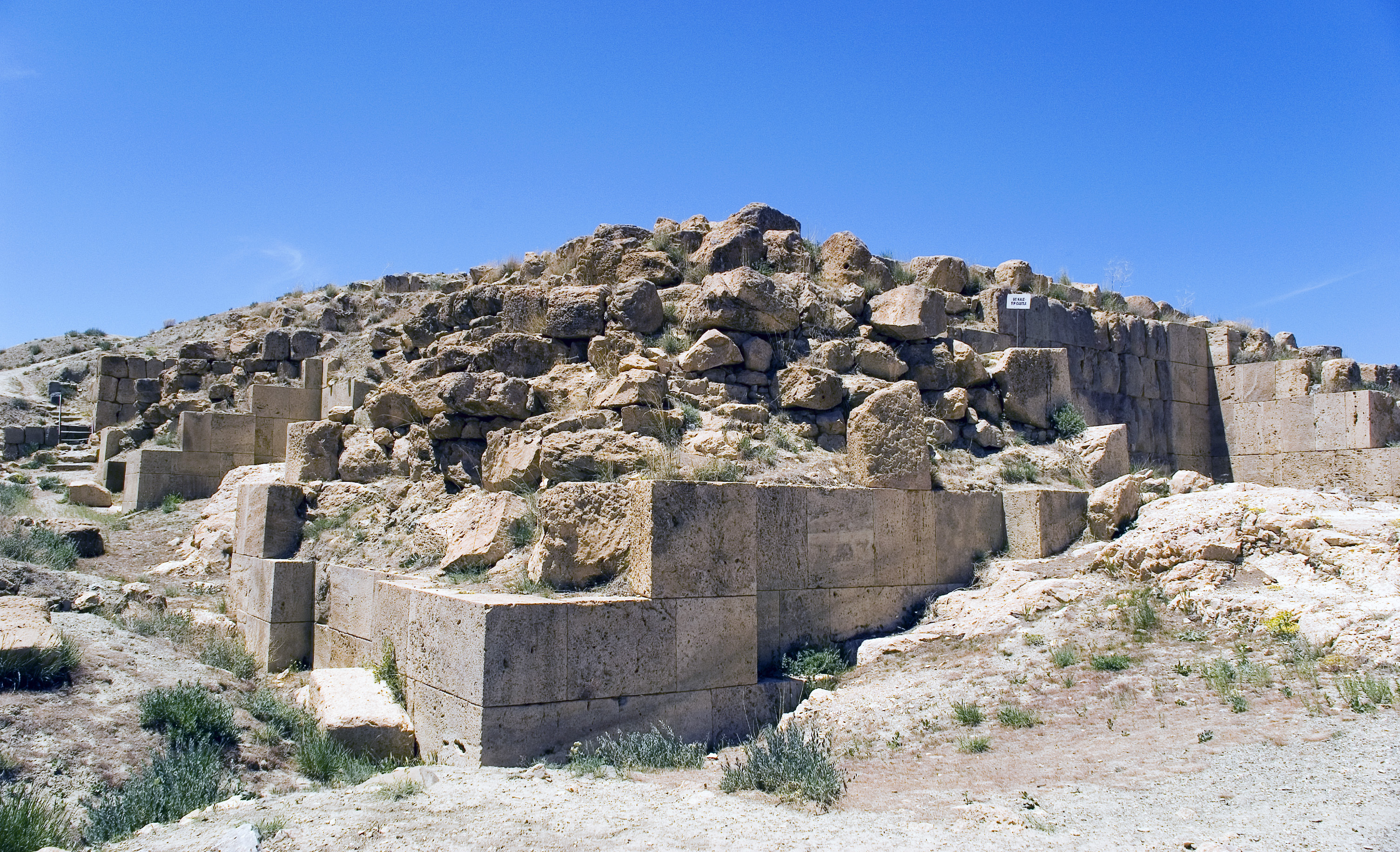 Крепость Азнаур-Тепе