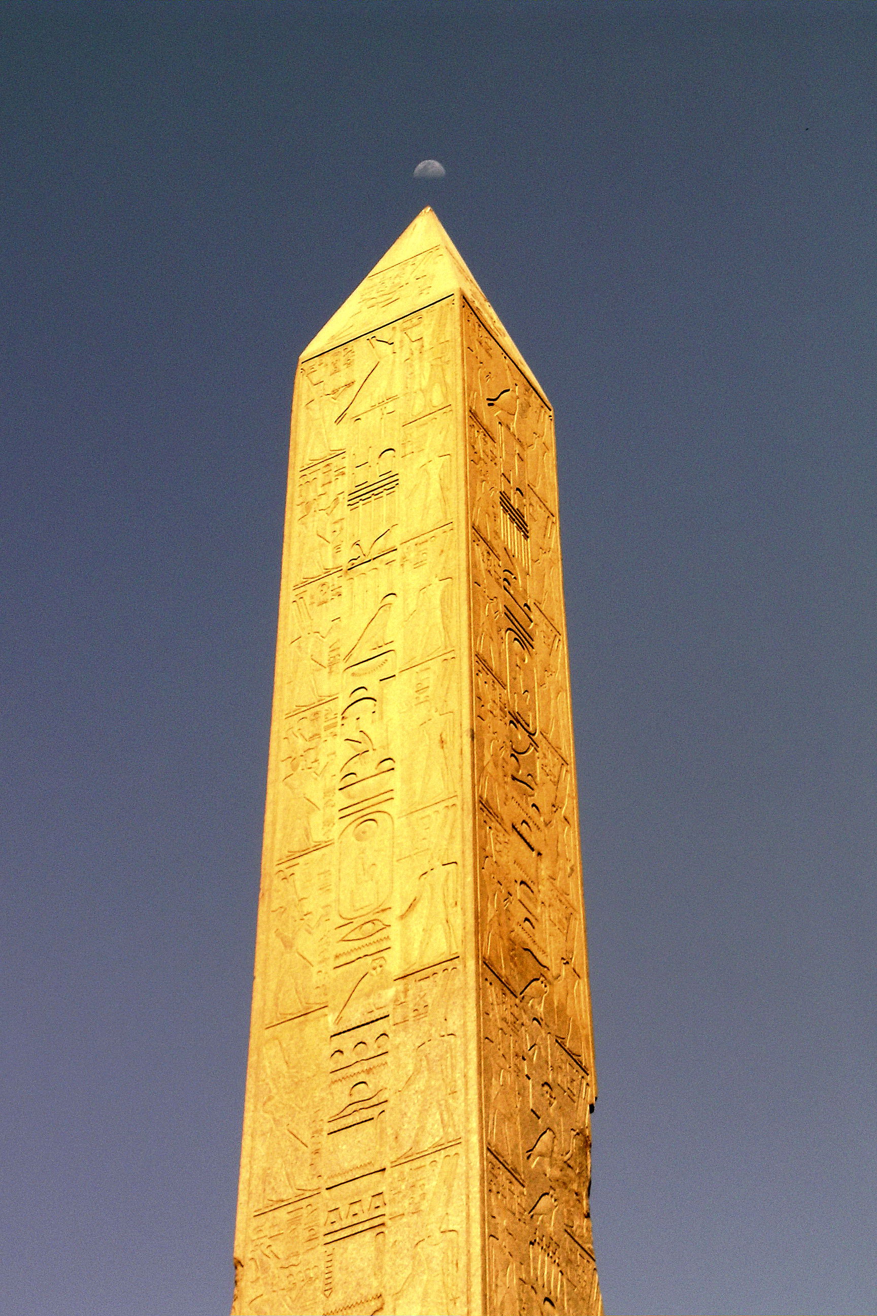 Luxor Temple logo